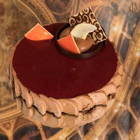 chocolate crousillant 500gms midnight cake delivery