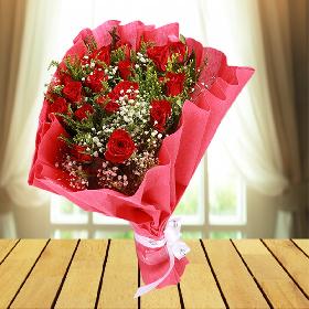 Hand Bouquet of Red Roses