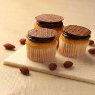 Almond Cup Cake 3PCS